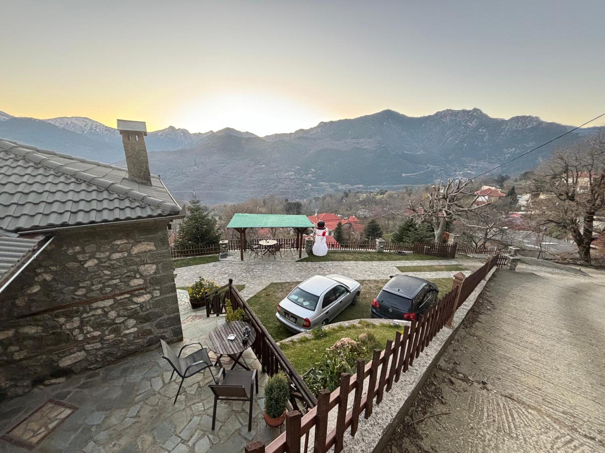 Hotel Πέτρινο Όραμα Kotronion  Esterno foto